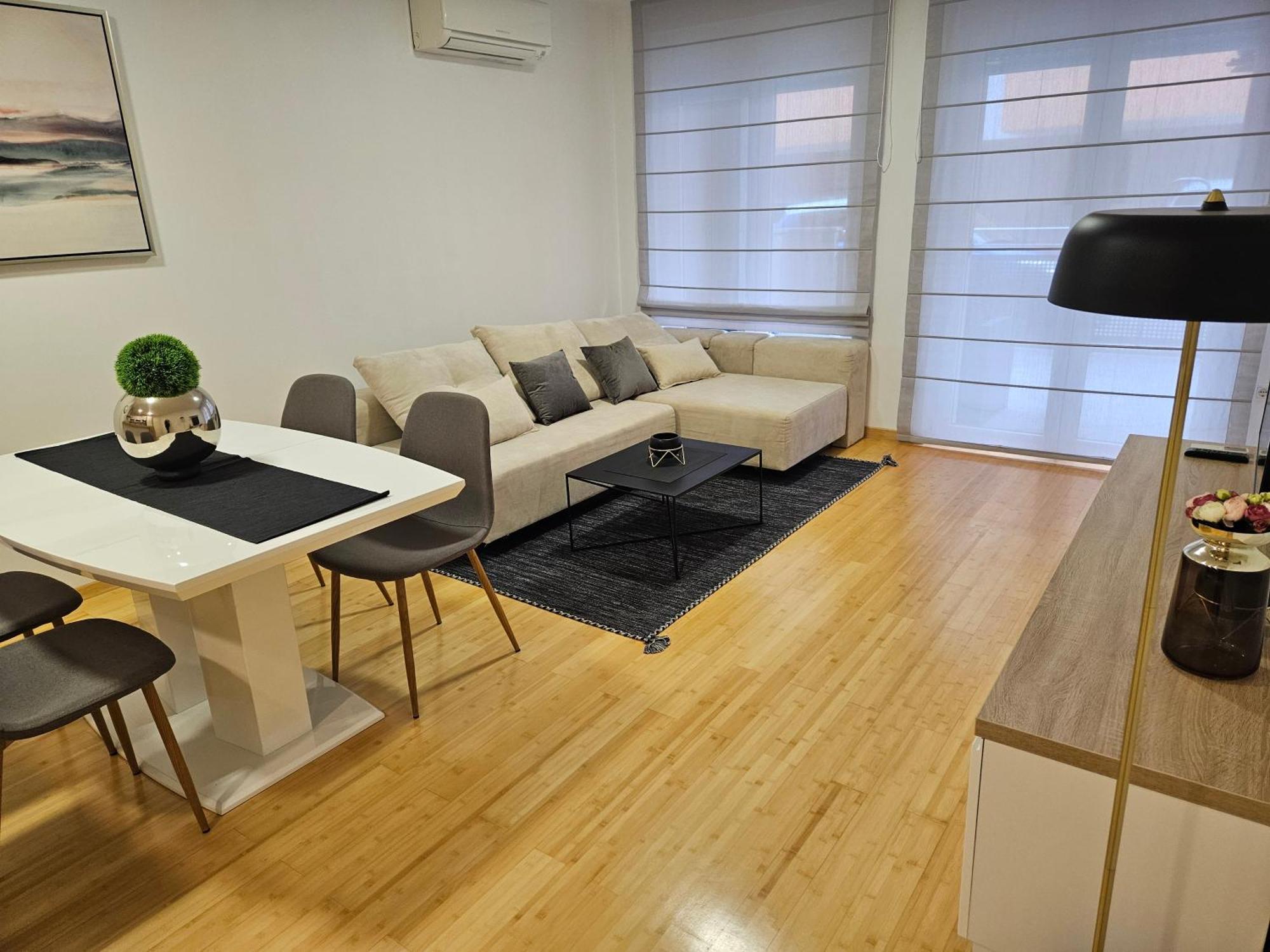 Hills Apartment Pula