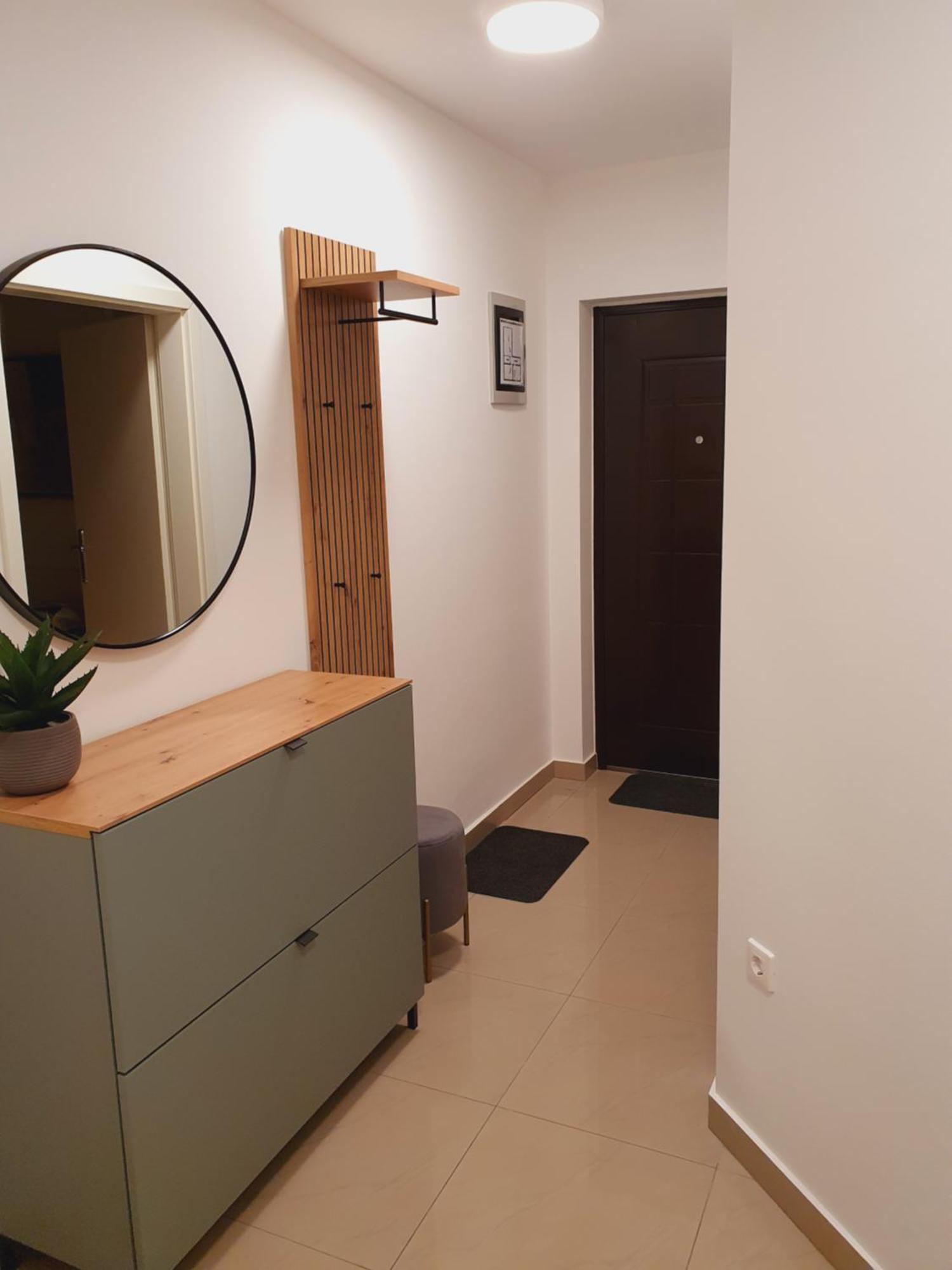 Hills Apartment *